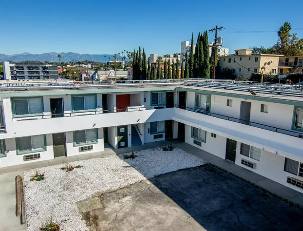 LA Royal Viking Apartments hotel detail image 4