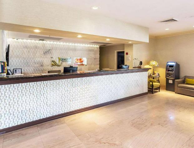 Econo Lodge Winter Haven Chain Of Lakes hotel detail image 1