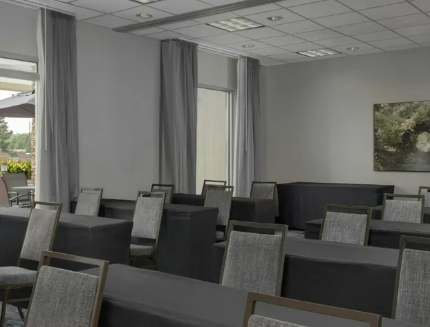 Fairfield Inn & Suites by Marriott Fayetteville North hotel detail image 1