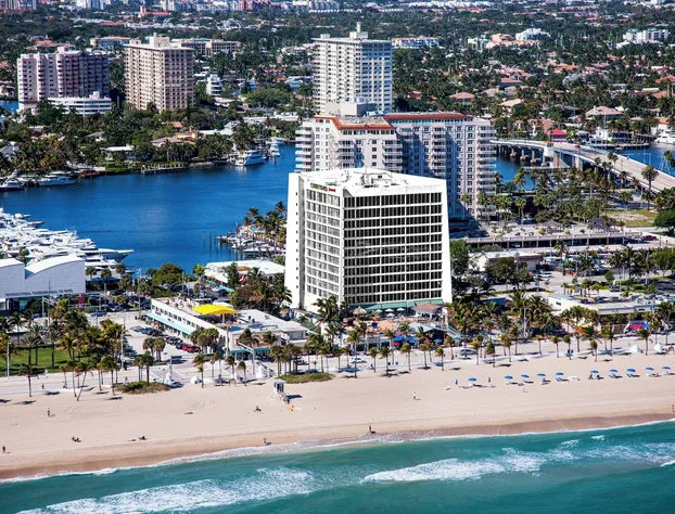 Courtyard by Marriott Oceanside Fort Lauderdale Beach hotel detail image 1