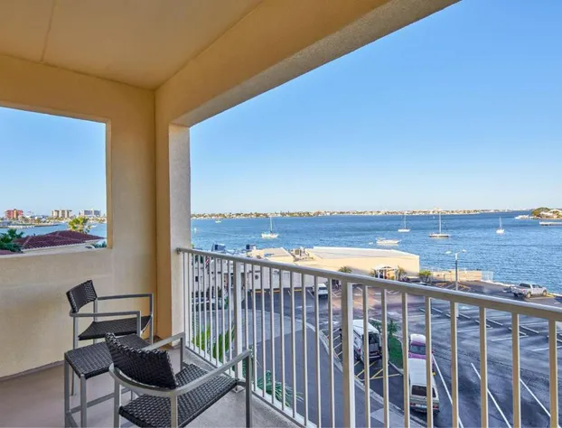 Courtyard St. Petersburg Clearwater/Madeira Beach hotel detail image 4