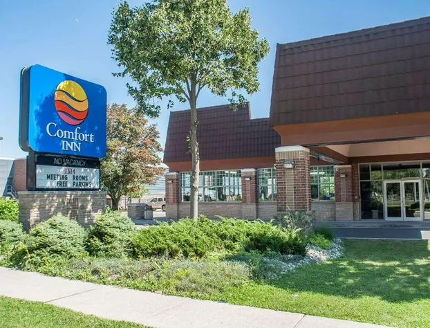 Comfort Inn Lundys Lane hotel detail image 1