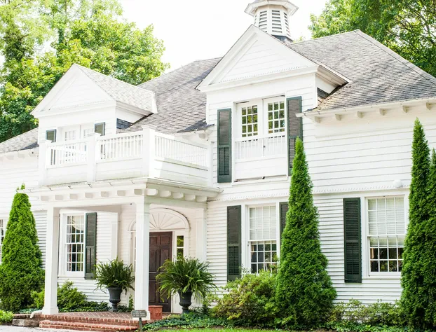 Antrim 1844 hotel detail image 3