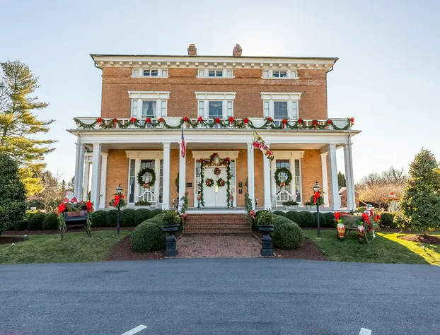 Antrim 1844 hotel detail image 4