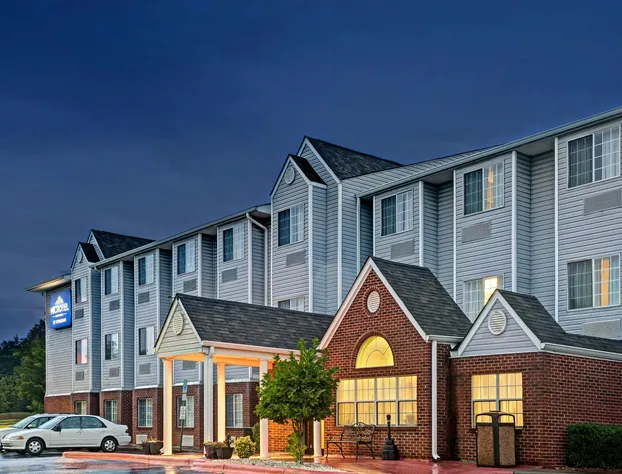 Microtel Inn & Suites by Wyndham Statesville hotel detail image 1