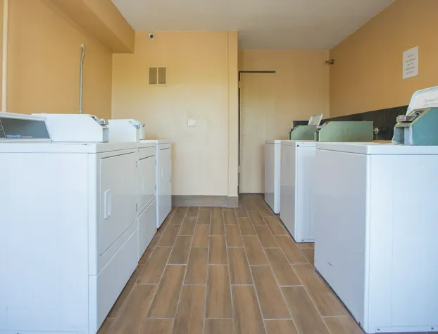 The Crossroads Hotel and Suites Irving hotel detail image 4