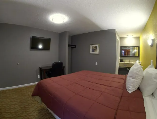 Cozy Rest Motel hotel detail image 3