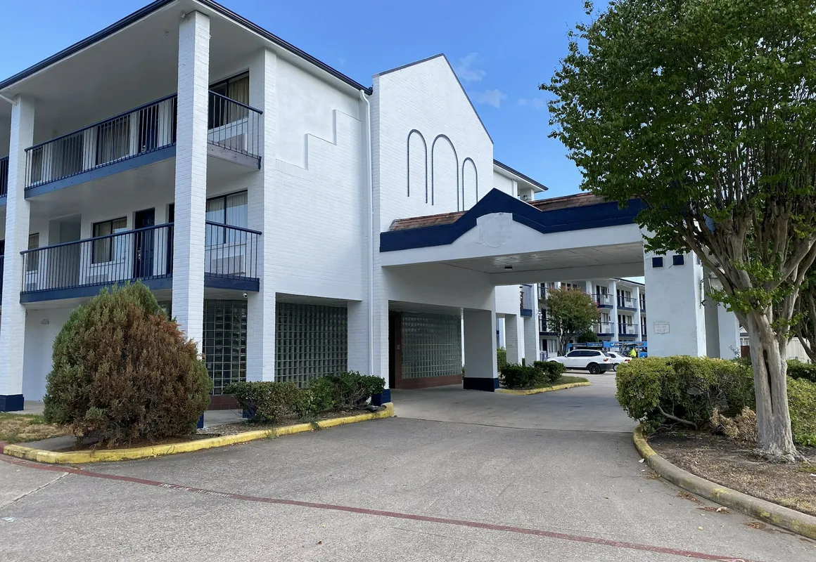 SureStay Hotel by Best Western Spring North Houston hotel hero