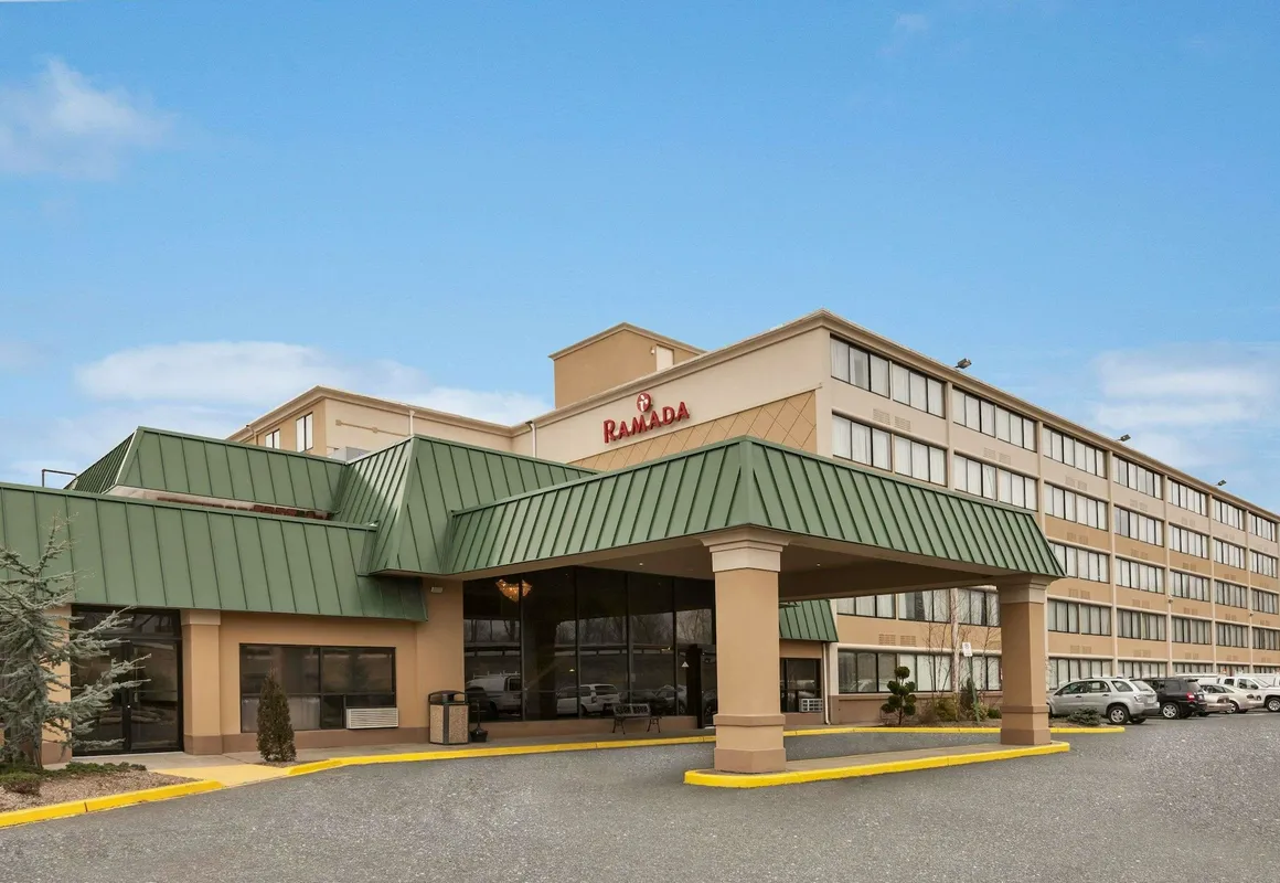 Ramada by Wyndham Rochelle Park Near Paramus hotel hero