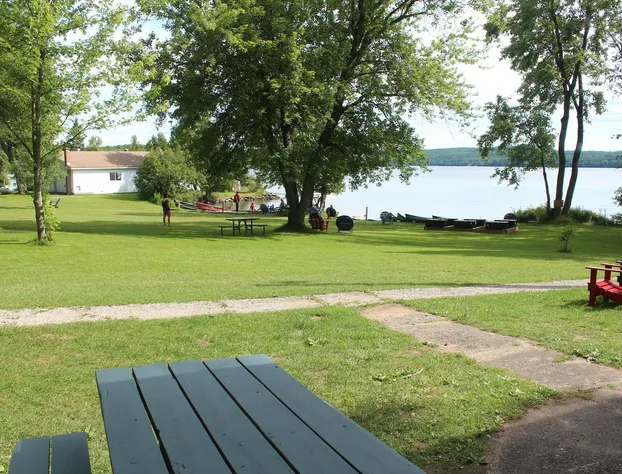 Tally-Ho Inn hotel detail image 1