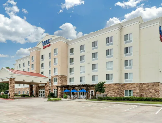 Fairfield Inn & Suites by Marriott Houston Conroe/Woodlands hotel detail image 1
