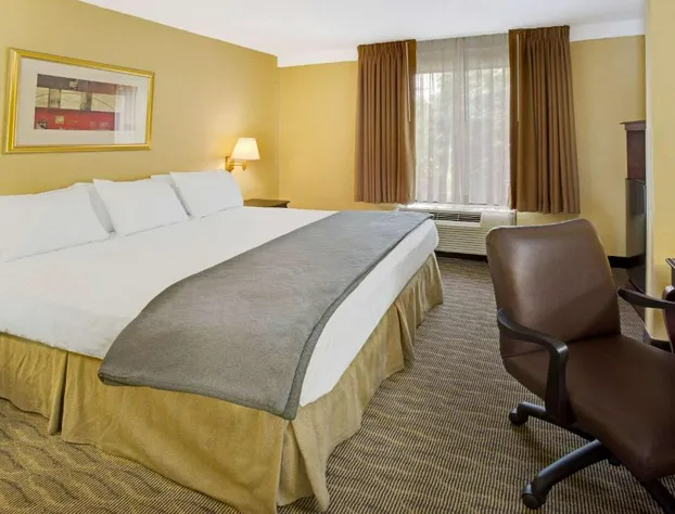 Days Inn by Wyndham Silver Spring hotel detail image 4