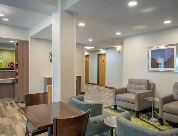 Best Western St. Clairsville Inn & Suites hotel detail image 3