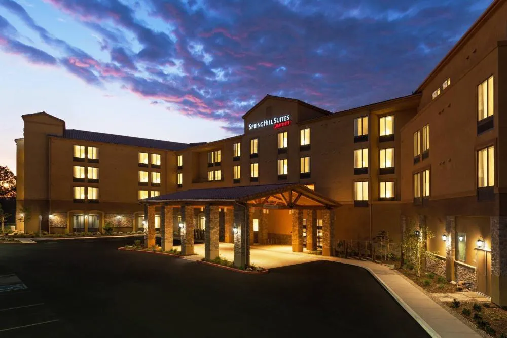 Springhill Suites by Marriott Paso Robles Atascadero hotel hero