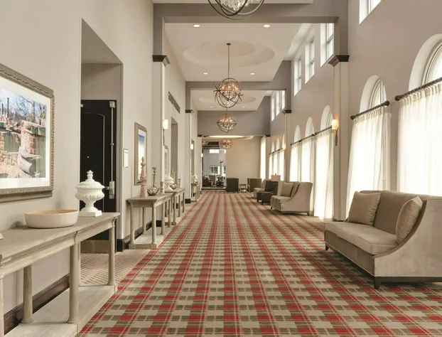 Embassy Suites by Hilton Tuscaloosa Alabama Downtown hotel detail image 2