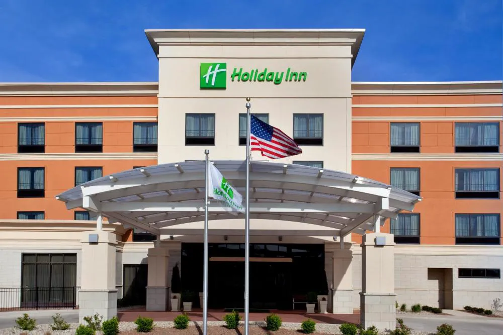 Holiday Inn St. Louis Fairview Heights by IHG hotel hero