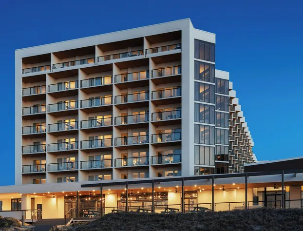 Delta Hotels by Marriott Virginia Beach Waterfront Suites hotel detail image 1