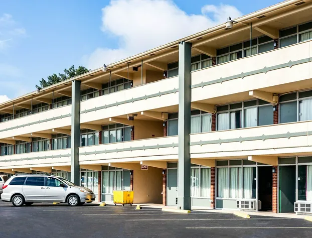 Rodeway Inn Renfro Valley hotel detail image 3