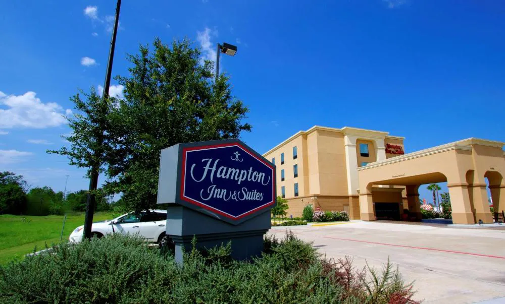 Hampton Inn & Suites by Hilton Tomball Houston NW hotel hero