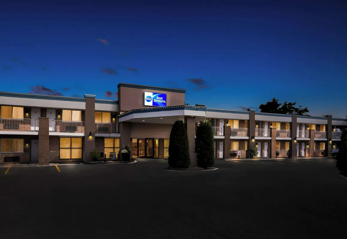 Best Western Halton Hills hotel hero