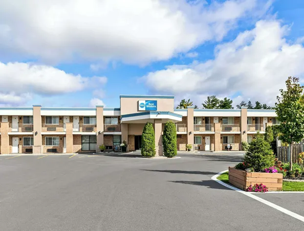 Best Western Halton Hills hotel detail image 1