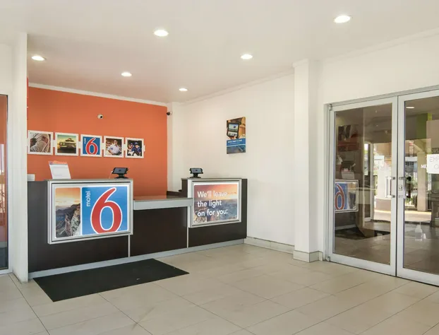 Motel 6 Fort Worth, TX - Seminary hotel detail image 3