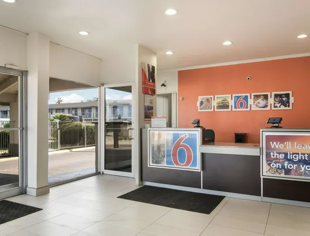 Motel 6 Fort Worth, TX - Seminary hotel detail image 4