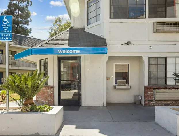 Motel 6 Carlsbad Downtown hotel detail image 1