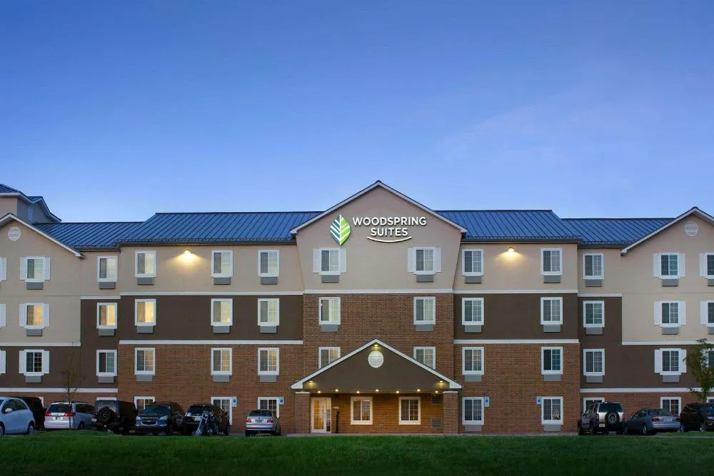 WoodSpring Suites Louisville Jeffersontown hotel hero