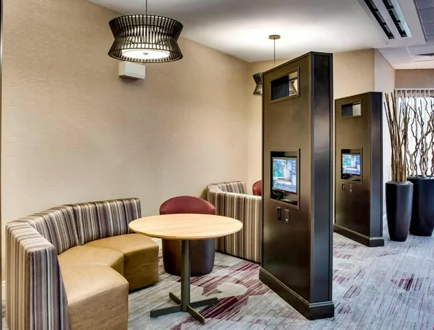 Courtyard Statesville Mooresville/Lake Norman hotel detail image 4