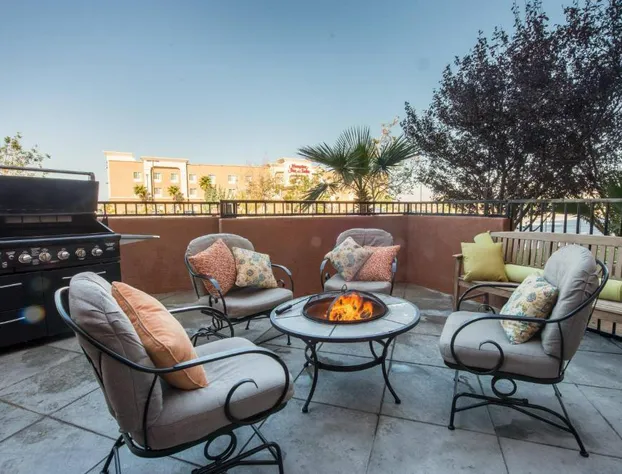 Springhill Suites by Marriott Ridgecrest hotel detail image 1