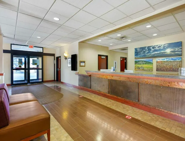 Best Western Golden Prairie Inn & Suites hotel detail image 3