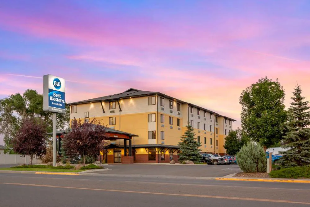 Best Western Golden Prairie Inn & Suites hotel hero