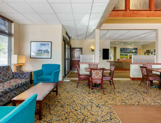 Best Western Golden Prairie Inn & Suites hotel detail image 4