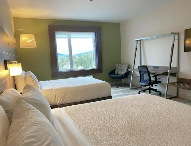 Holiday Inn Express & Suites Victoria - Colwood hotel detail image 4