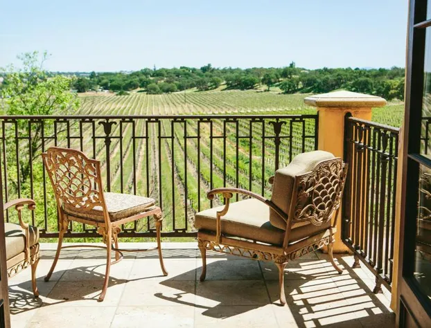 CaliPaso Winery hotel detail image 4