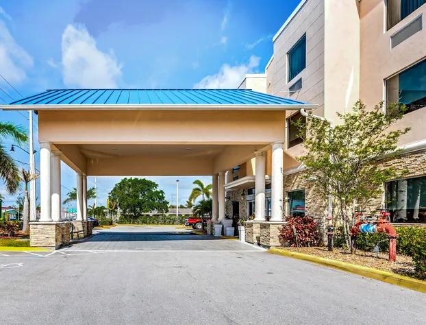 Holiday Inn Express & Suites Lantana by IHG hotel detail image 2