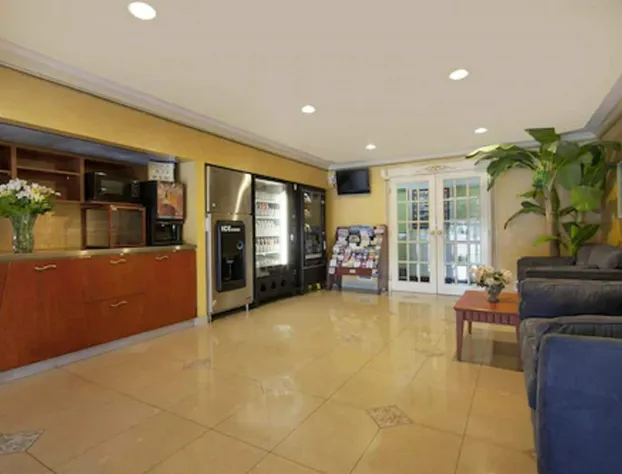 Canadas Best Value Inn Richmond Hill Toronto N hotel detail image 2