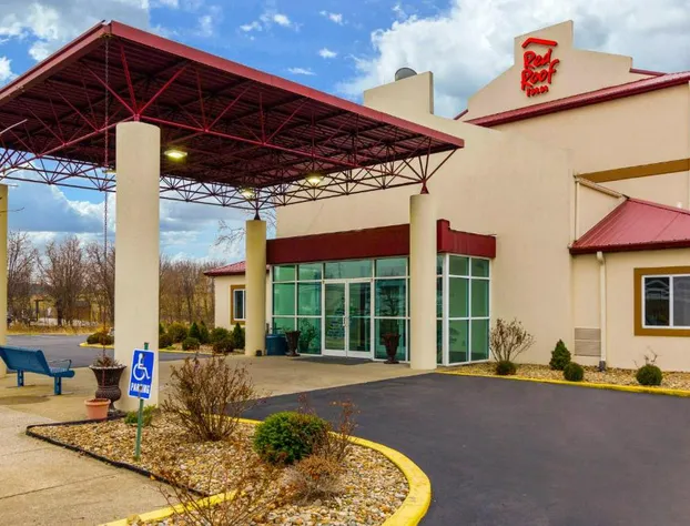 Red Roof Inn Georgetown, IN - Louisville West hotel detail image 2