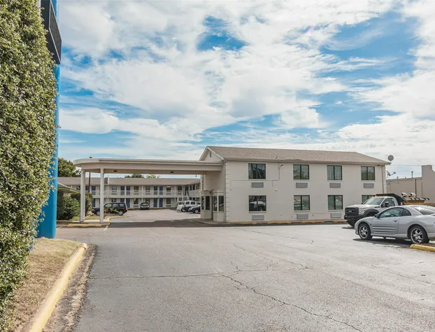 Motel 6 Texarkana, AR hotel detail image 1