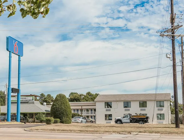 Motel 6 Texarkana, AR hotel detail image 4