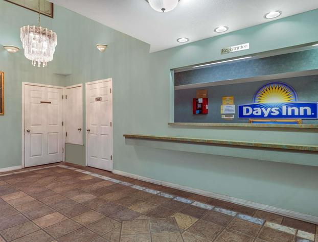 Days Inn by Wyndham San Antonio hotel detail image 1