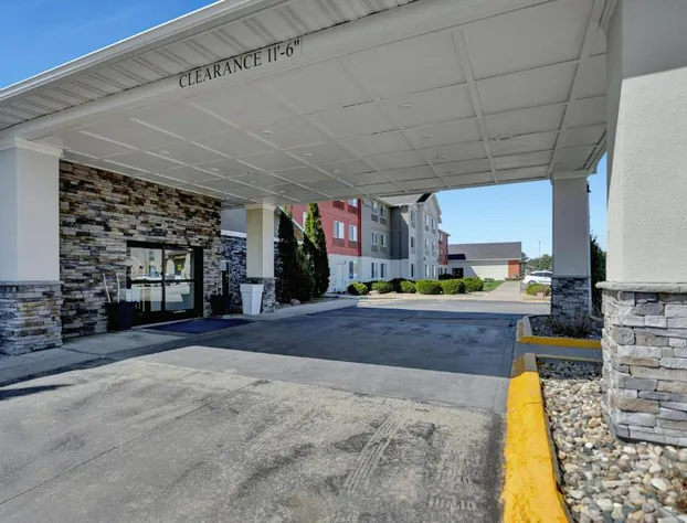 Holiday Inn Express Hotel & Suites Beatrice by IHG hotel detail image 3