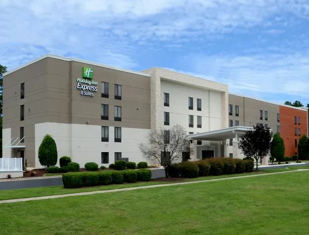 Holiday Inn Express & Suites Raleigh Durham Airport at RTP by IHG hotel detail image 1