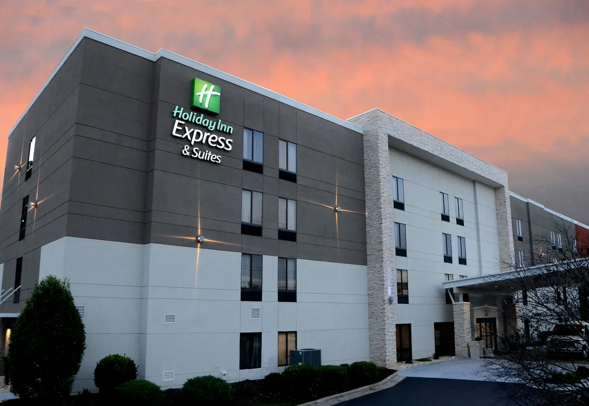 Holiday Inn Express & Suites Raleigh Durham Airport at RTP by IHG hotel hero