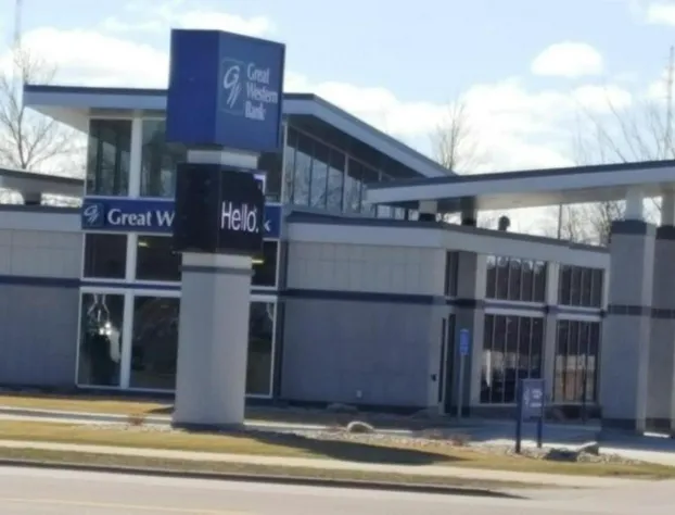 Travelers Lodge Motel Marshall hotel detail image 3