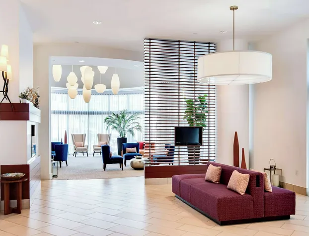 Hilton Garden Inn Alexandria Old Town National Harbor hotel detail image 3