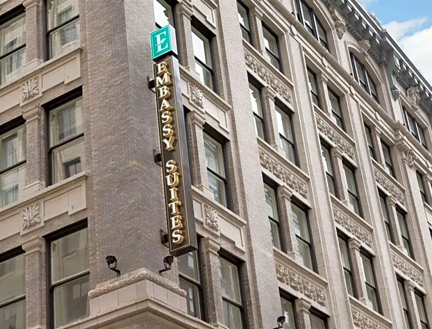 Embassy Suites Louisville Downtown hotel detail image 1