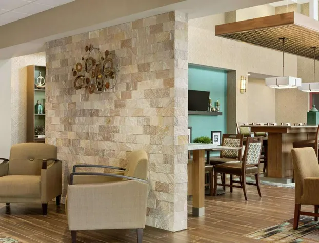 Hampton Inn & Suites Minooka hotel detail image 3