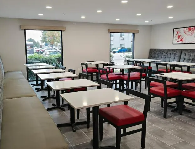 Hawthorn Extended Stay by Wyndham DFW Airport North hotel detail image 4